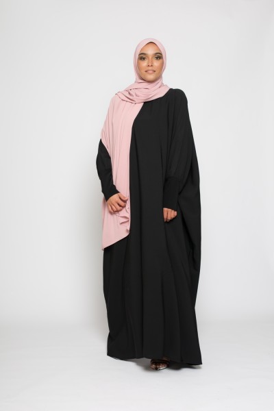 Saudi abaya black