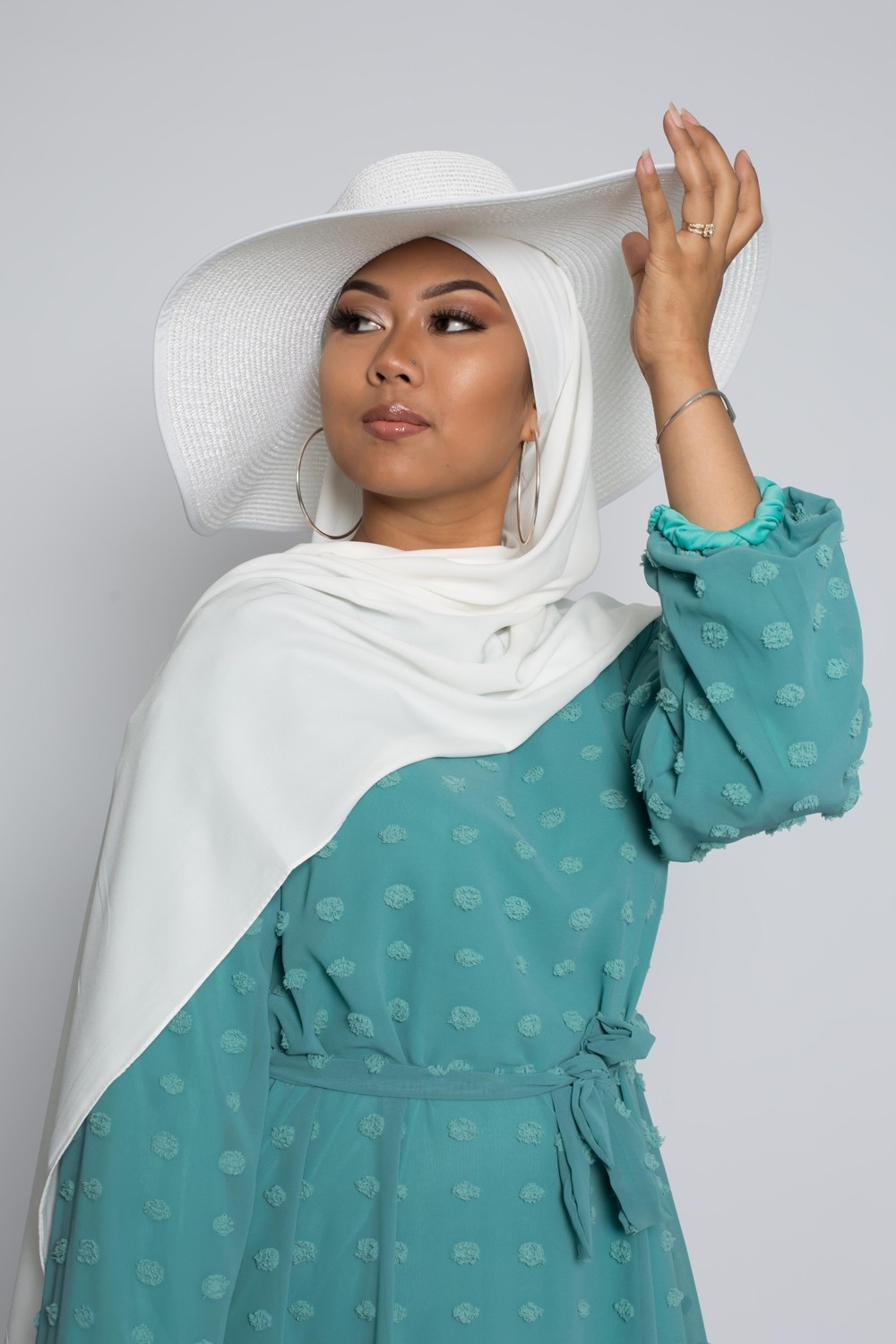 Hijab de seda medina blanco roto