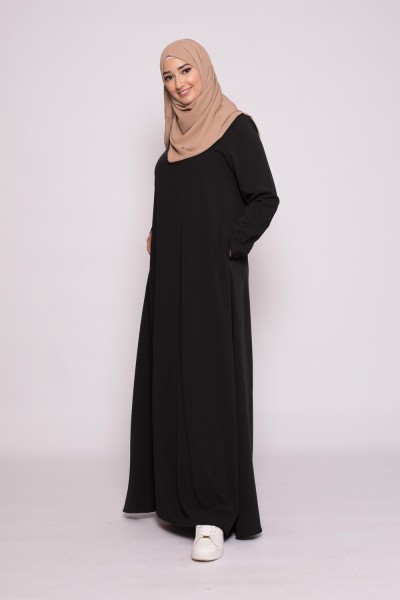 Robe longue noir coupe évasée pour femme musulmane boutique hijab moderne