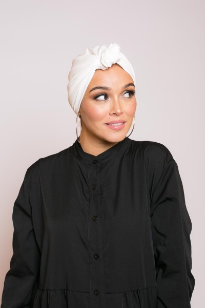 Off-white medina silk turban to tie