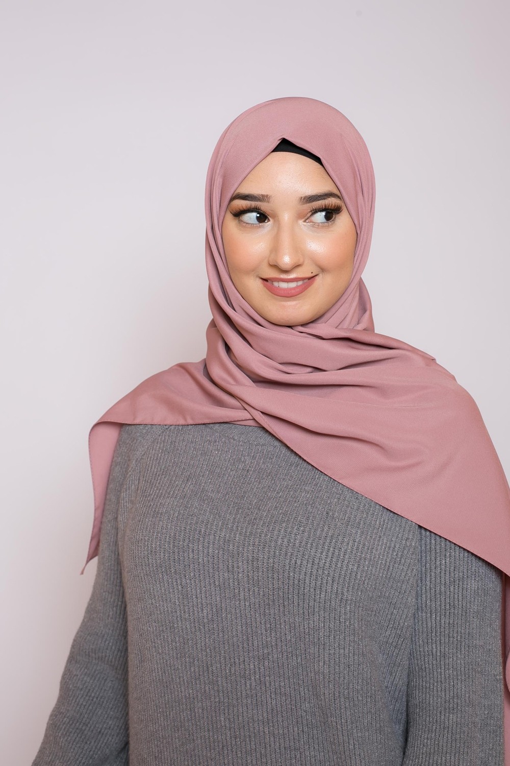 Hijab soie de médine rose