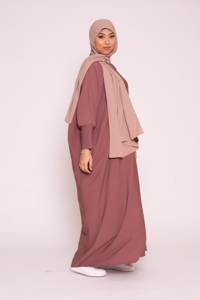 Abaya saudí marrón ciruela