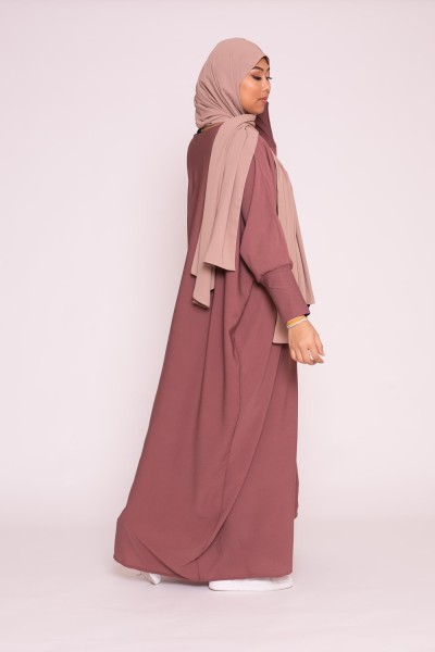 Abaya saudí marrón ciruela
