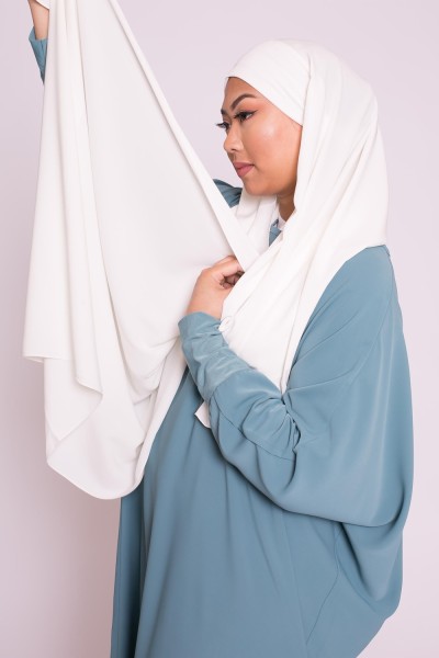 Hijab ready to tie off-white medina silk