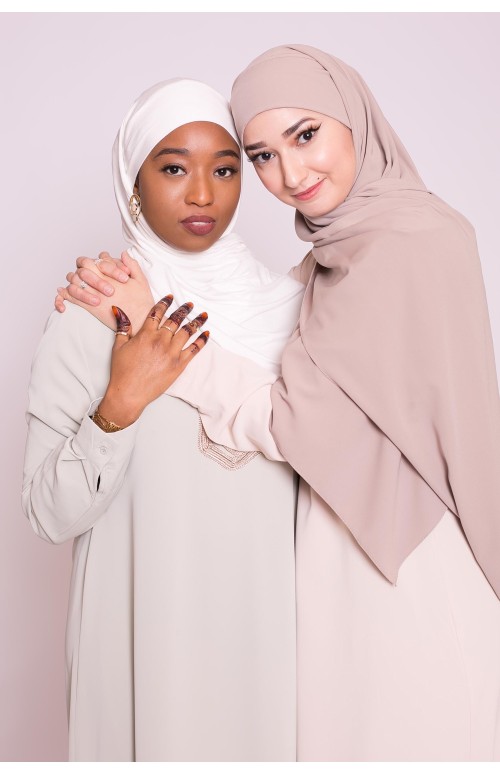 Hijab jersey luxe soft prêt à nouer blanc cassé