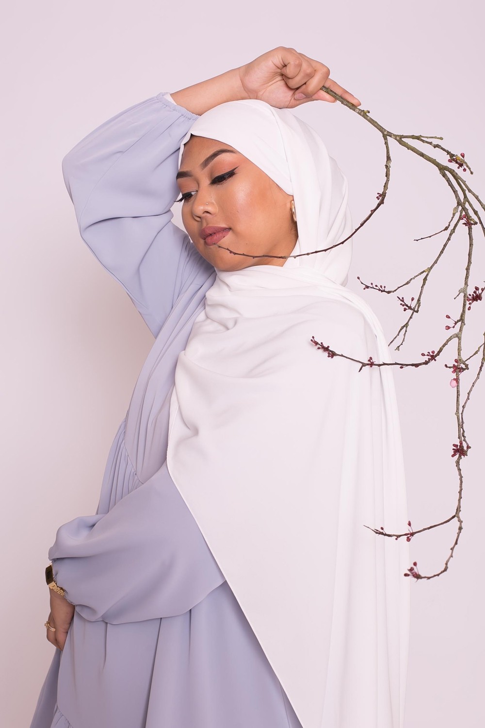 Hijab listo para atar seda blanca medina
