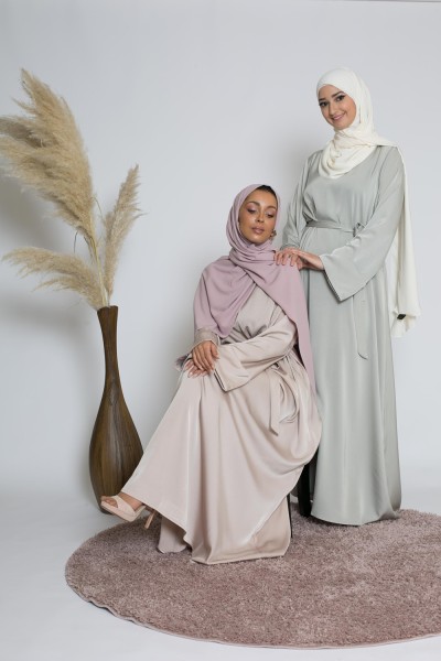 Abaya luxery satiné amande collection ramadan 