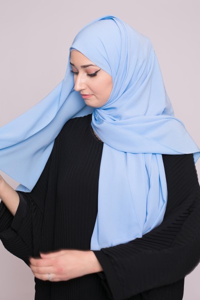 Hijab de seda medina azul cielo