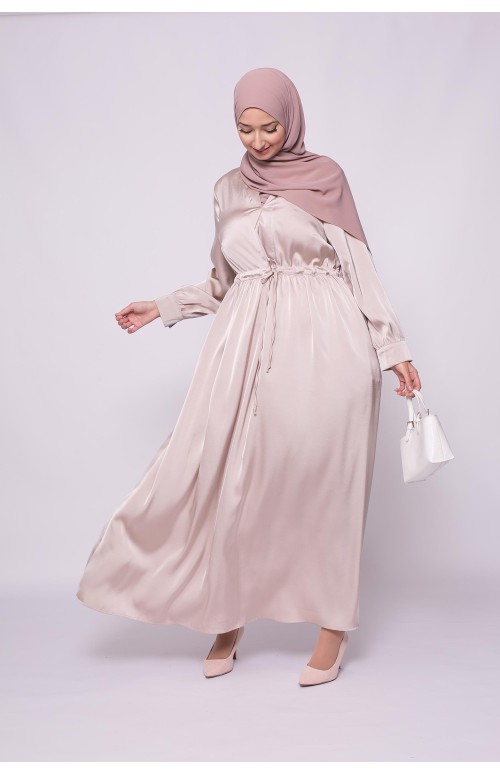 Robe évasée satiné nude nouvelle collection boutique femme musulmane chic