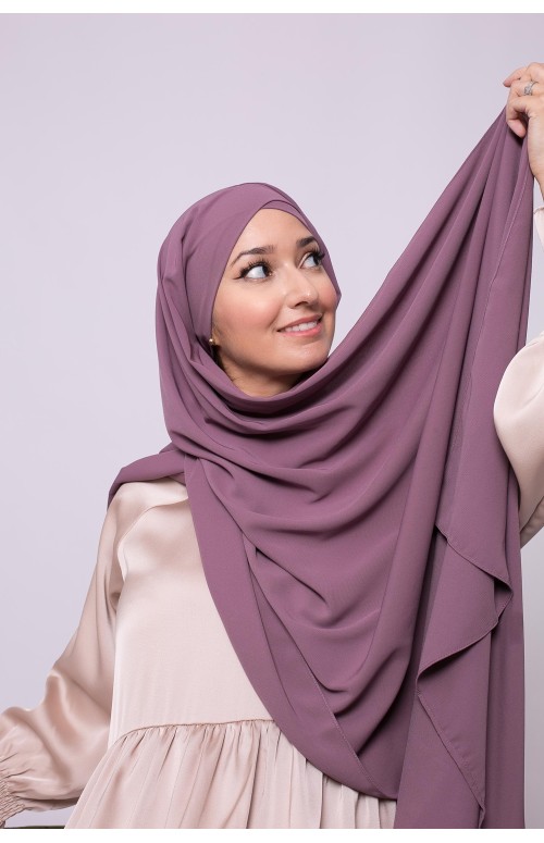 Hijab croisé à nouer soie de médine lilas foncé
