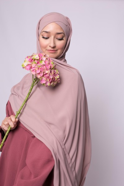 Crossover hijab to tie brownish pink medina silk