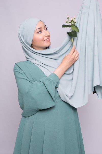 Hijab prêt à nouer soie de médine vert eau boutique musulmane