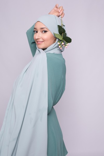 Hijab listo para atar seda medina verde agua