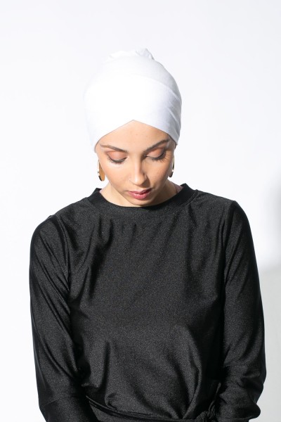 Bonnet croisé à nouer blanc sous hijab