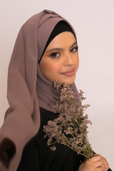 Hijab soie de médine taupe foncé boutique musulmane