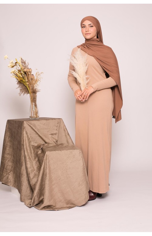robe pull modeste d'hiver beige foncé prêt à porter pour femme musulmane