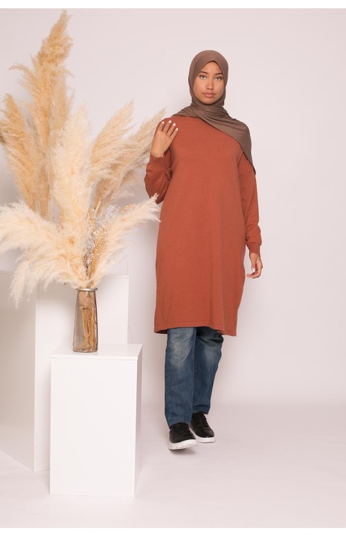 Pull tunique longue brique prêt à porter modeste et moderne pour femme musulmane