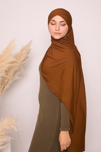Hijab crossover suave jersey de lujo listo para atar moca