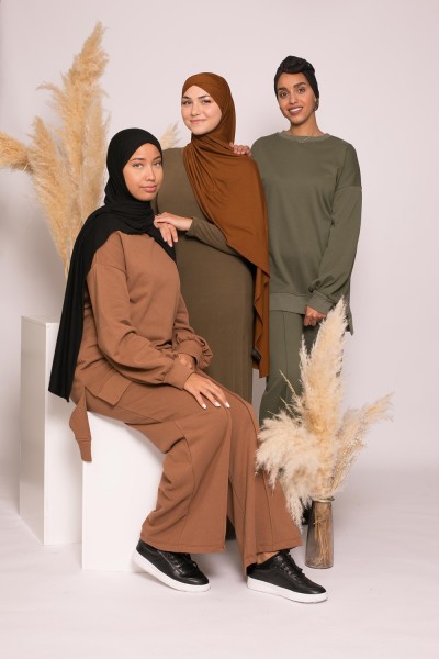 Hijab crossover soft luxury jersey ready to tie mocha