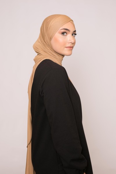Hijab crossed jersey luxury soft ready to tie caramel