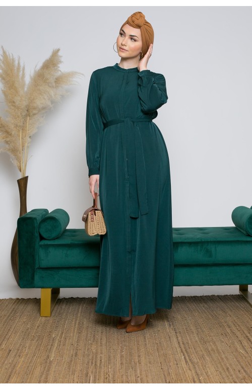 Robe chemise satiné verte foncé collection modeste et chic pour femme musulmane
