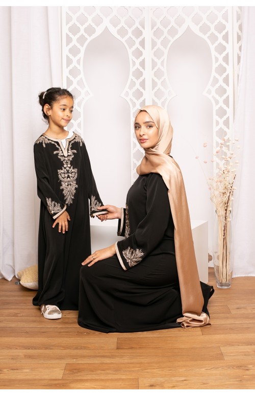  Caftan fille brodé noir boutique musulmane moderne 