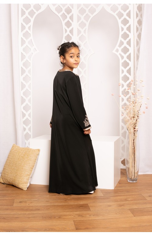  Caftan fille brodé noir boutique musulmane moderne 