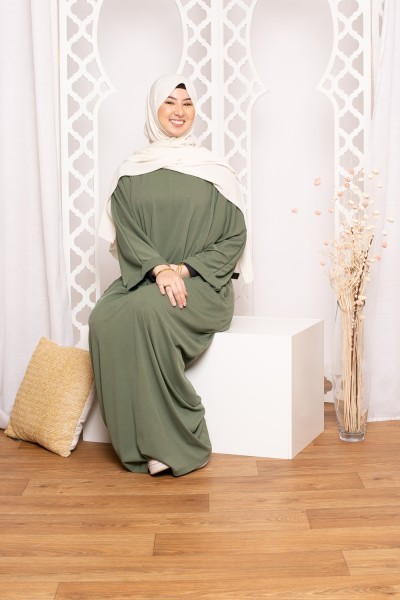 Khakifarbene übergroße Abaya