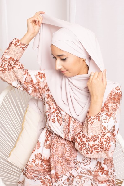 Hijab cruzado para anudar seda medina lila muy claro