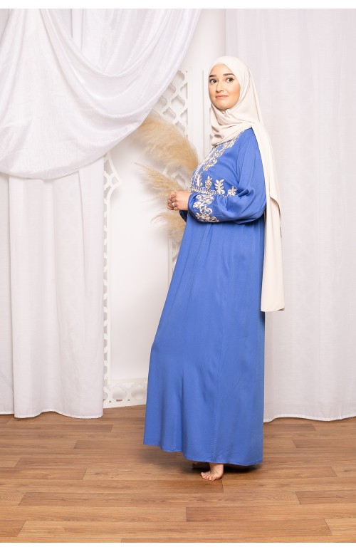 Robe coton brodée bleu prêt à porter modeste pour femme musulmane