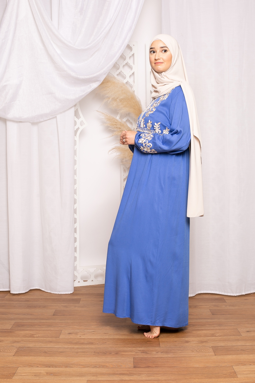 Robe coton brodée bleu