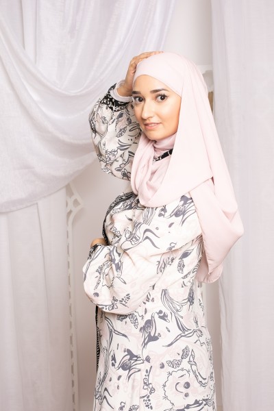 hijab de lujo de gasa rosa claro
