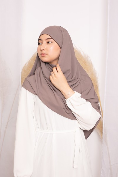 Hijab bonnet intégré soie de médine taupe foncé