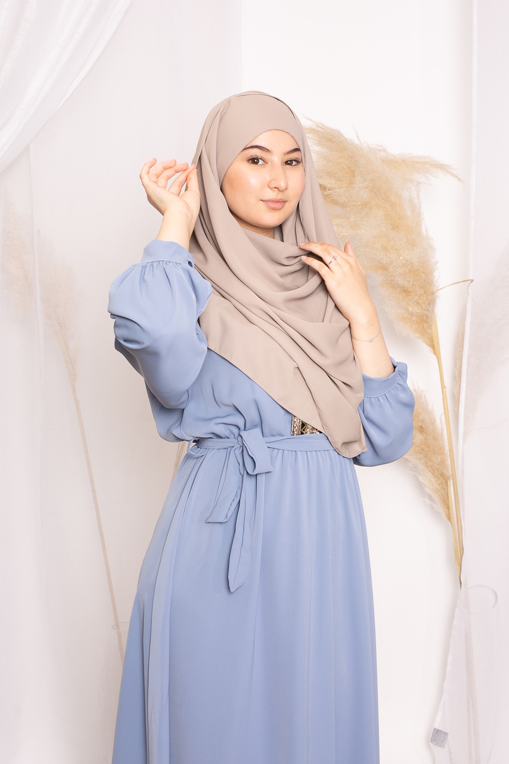 Hijab lux mousseline bonnet intégré taupe 