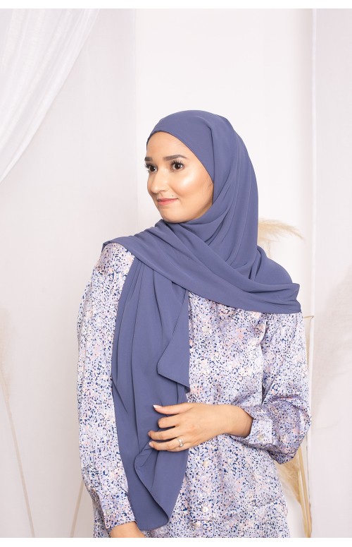 Hijab bonnet intégré soie de médine bleu acier