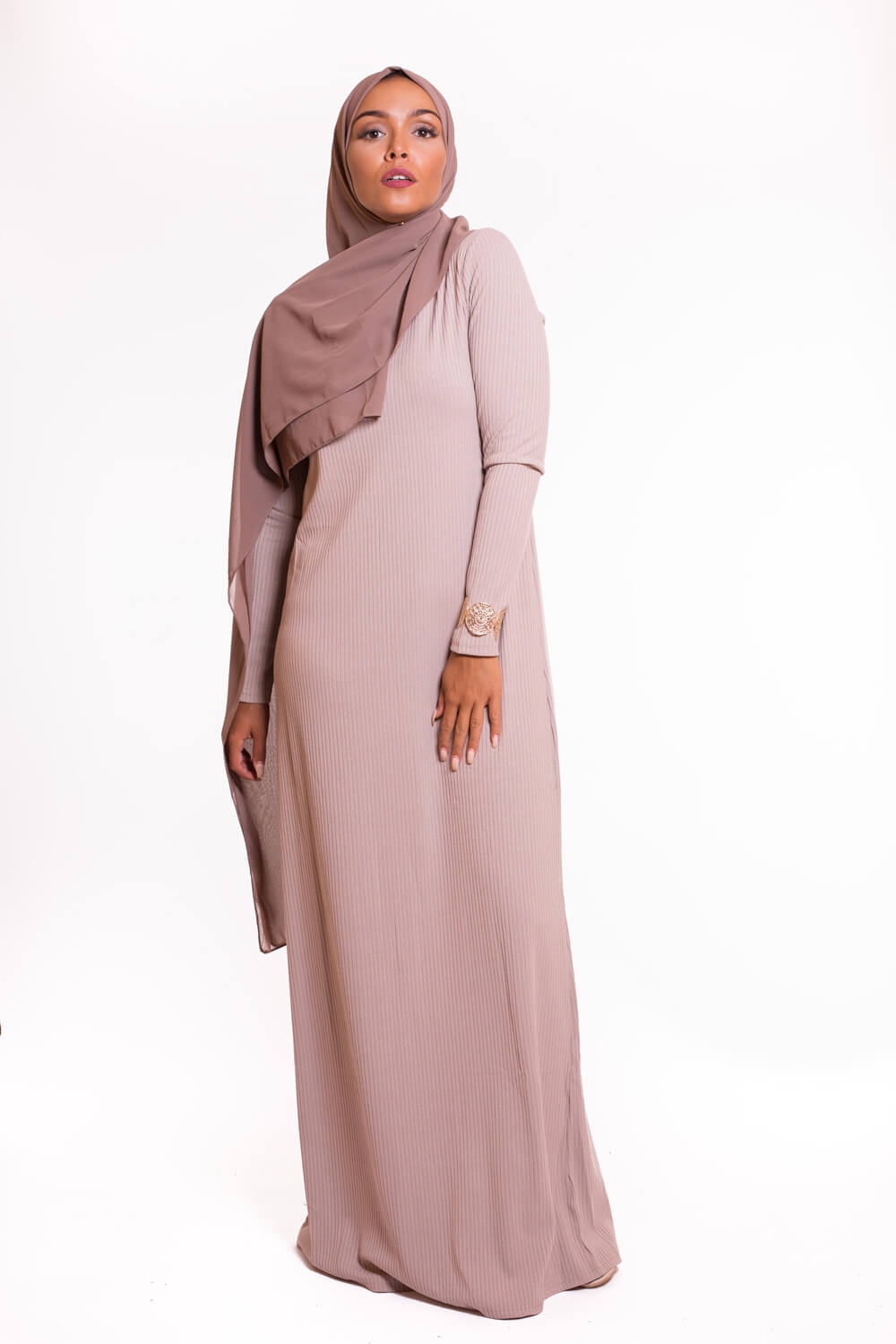 Robe pull taupe clair