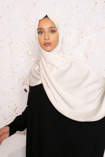 Hijab crema brillante premium