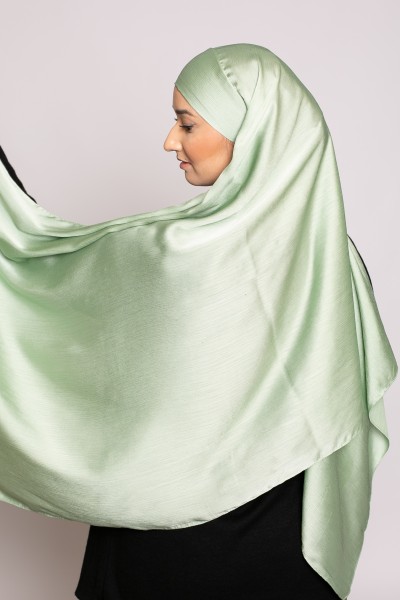 Light green pleated satin ready to tie hijab