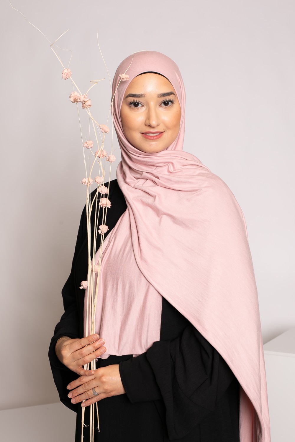 Hijab de punto suave rosa empolvado