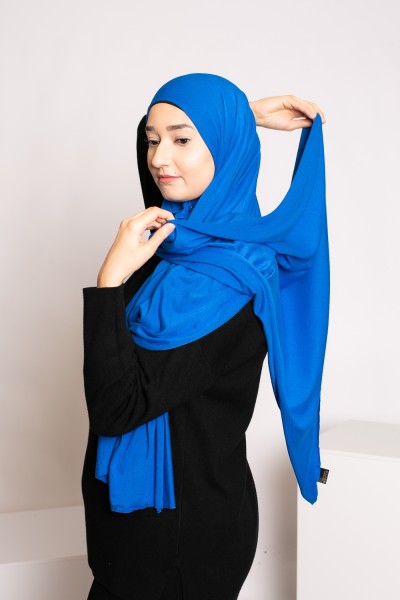 Hijab de punto azul real suave