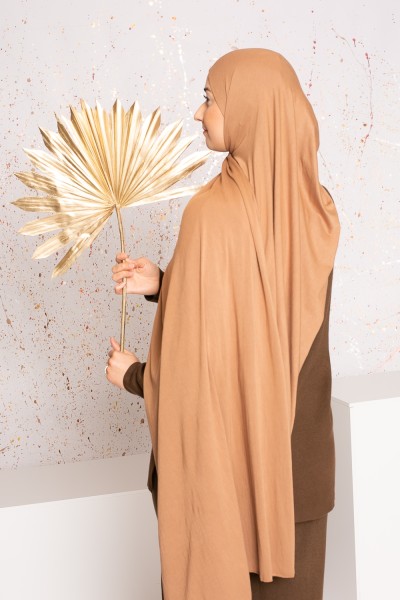 Hijab de jersey suave color caramelo