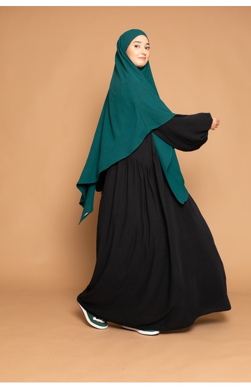 Abaya ample manche bouffante fluide collection 2023 pour femme musulmane