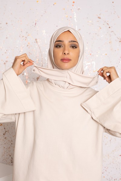 Hijab beige fácil