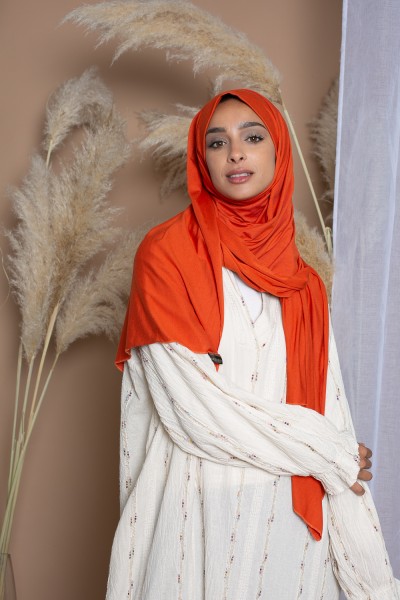 Weicher Luxus-Jersey-Hijab, bereit zum Binden in Orange