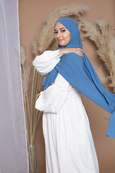 Blauer Hijab aus Medina-Seide