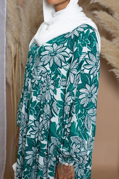 Green print dress with wide sleeves