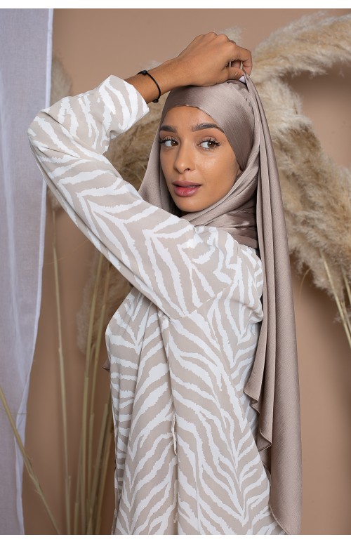 hijab prêt à nouer satiné plissé