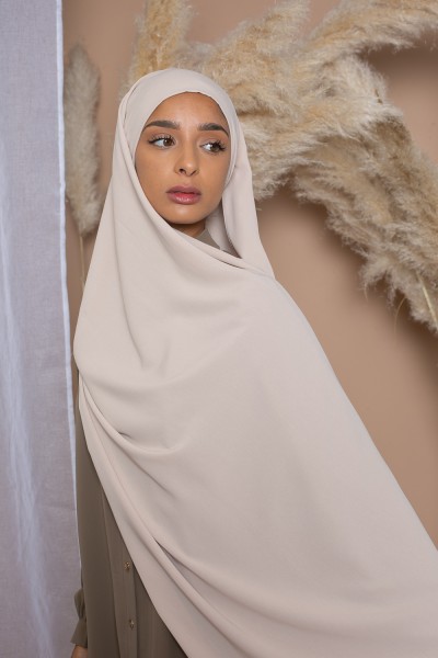 Hijab prêt à nouer soie de Médine beige