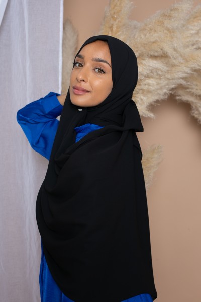 Luxuriöser schwarzer Musselin-Hijab