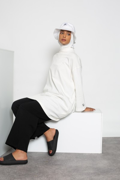 Salam white wide-sleeved maxi t-shirt